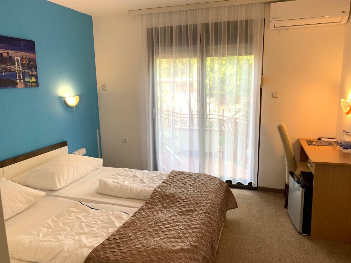 Pansion Ruza 3* Novi Vinodolski