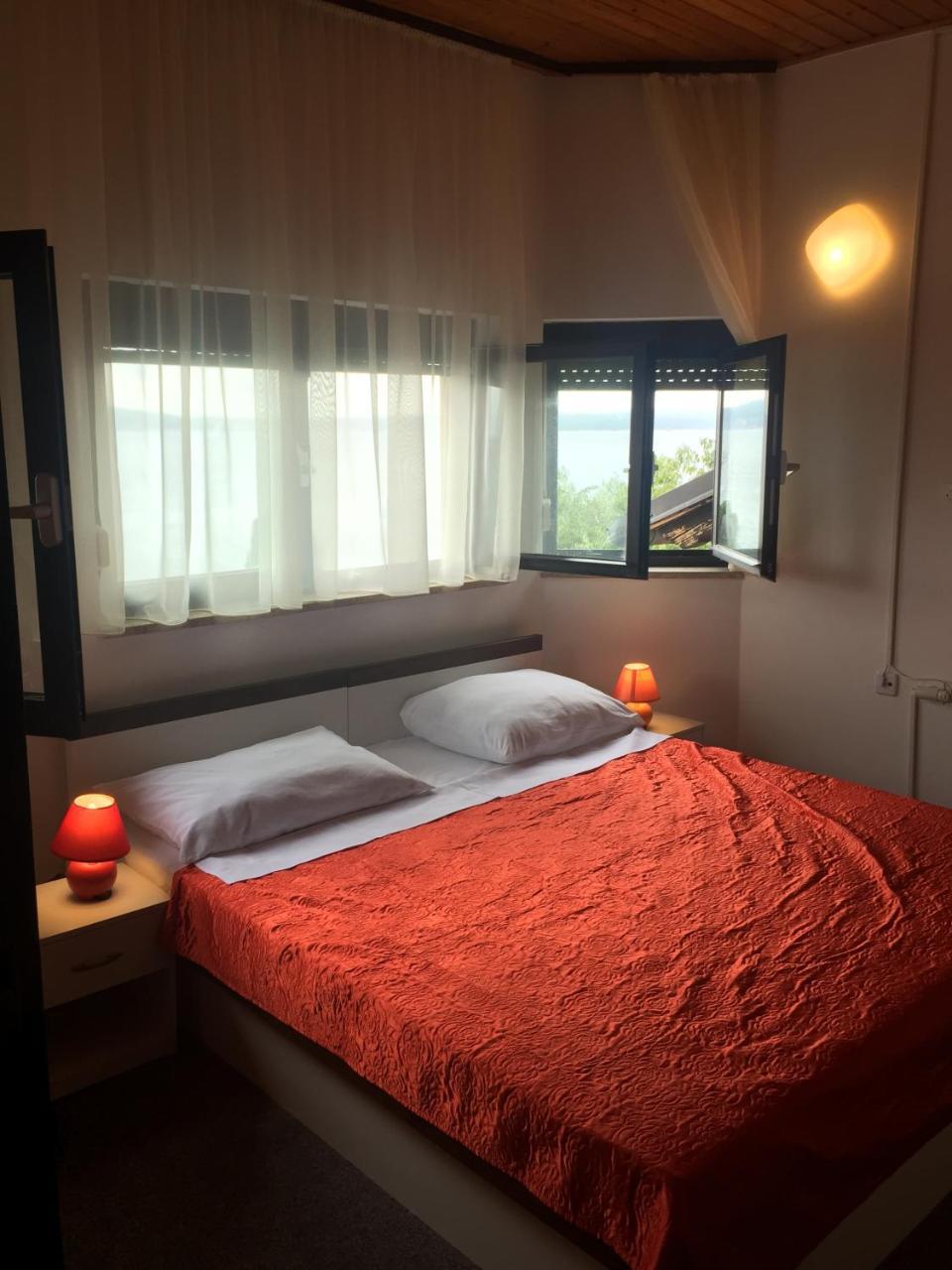 Ruza 3* Novi Vinodolski